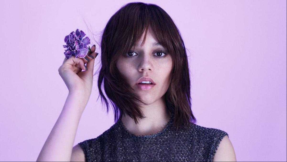 Jenna Ortega, nueva imagen del perfume unisex de Dior