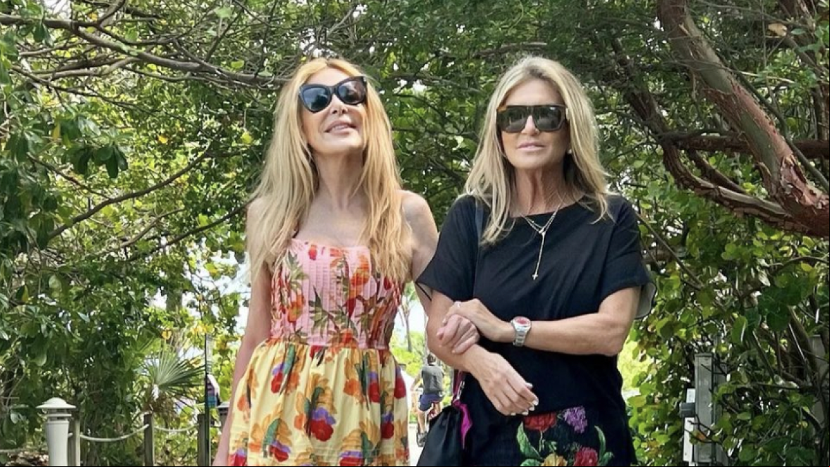Ana Obregón irradia felicidad en Miami junto a Susana Uribarri: Anita ha traído los colores del arcoíris a mi vida