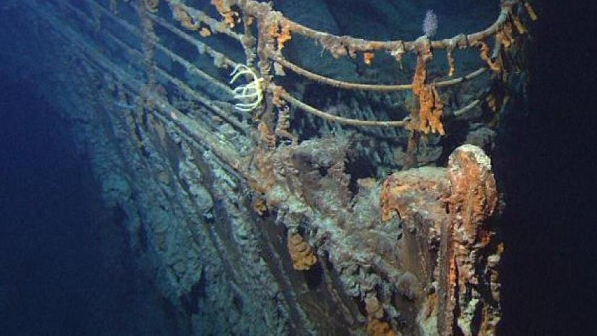 Desaparece un submarino para visitar el Titanic con cinco personas en su interior