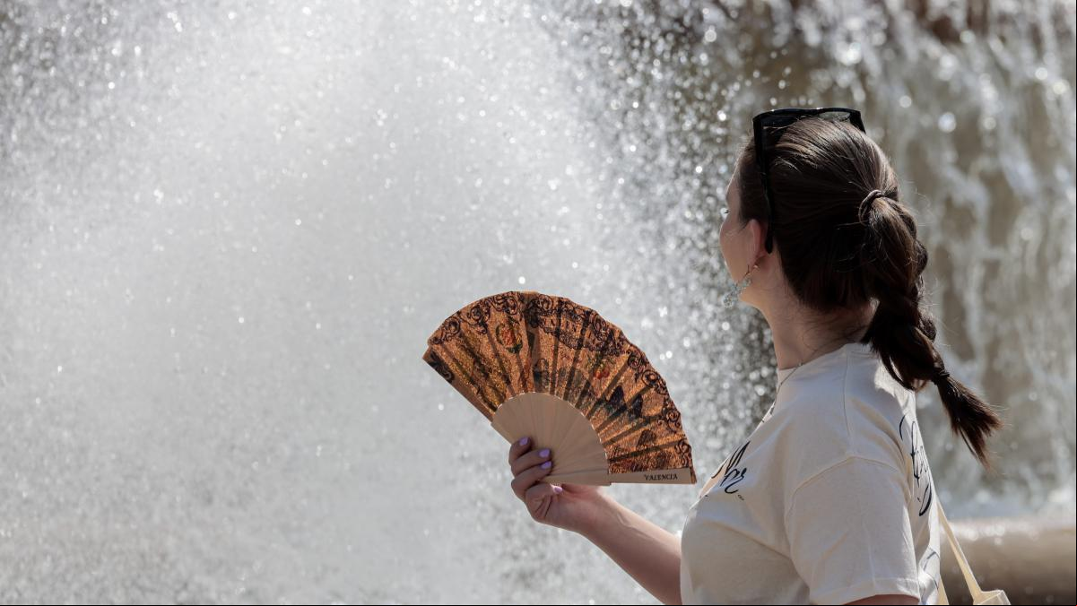El primer episodio de calor intenso de este verano pone a 12 provincias en alerta