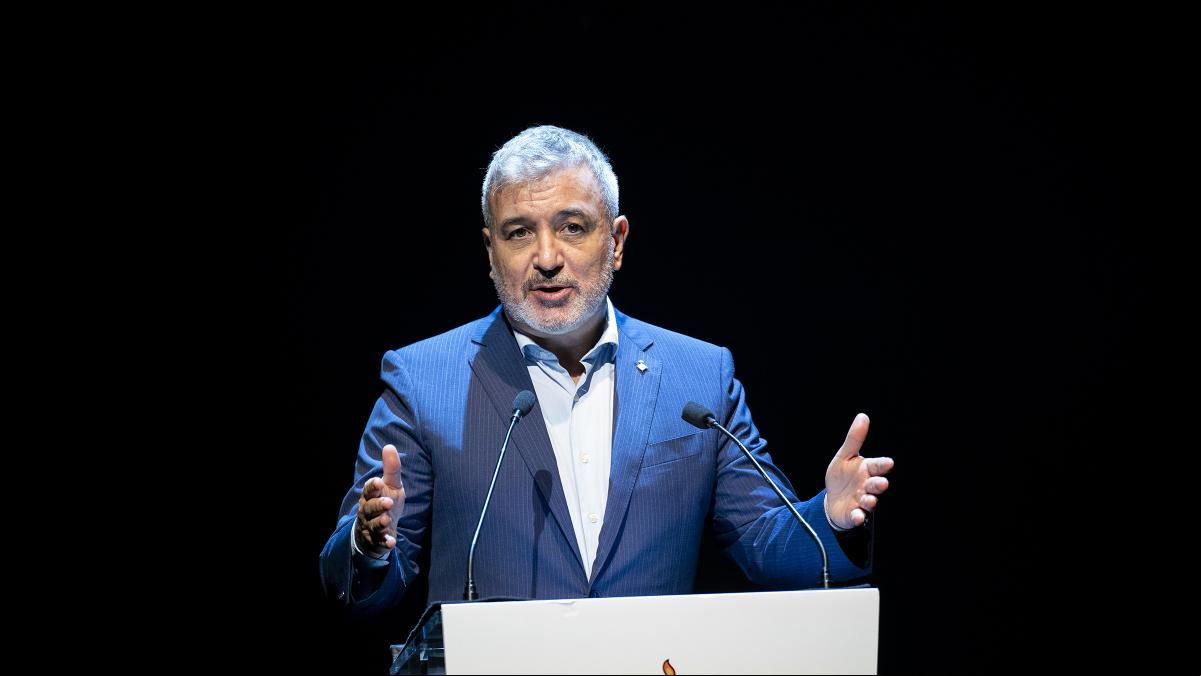 Los presupuestos de Collboni no seducen por ahora a ningún grupo del Ayuntamiento de Barcelona