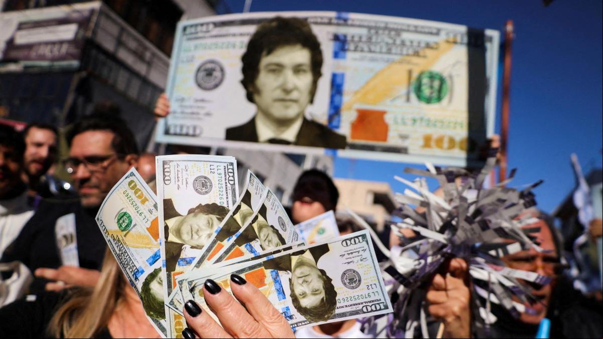 Milei, Argentina y el dólar