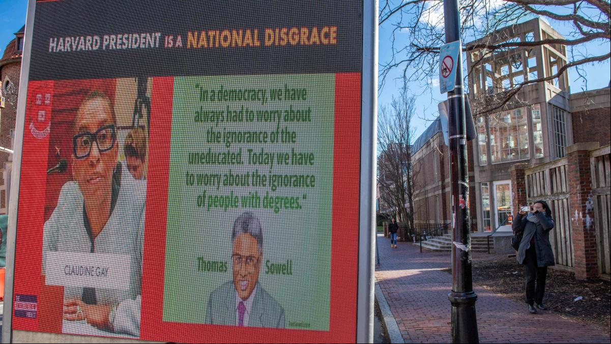 Estudiantes judíos denuncian a Harvard como “bastión” antisemita