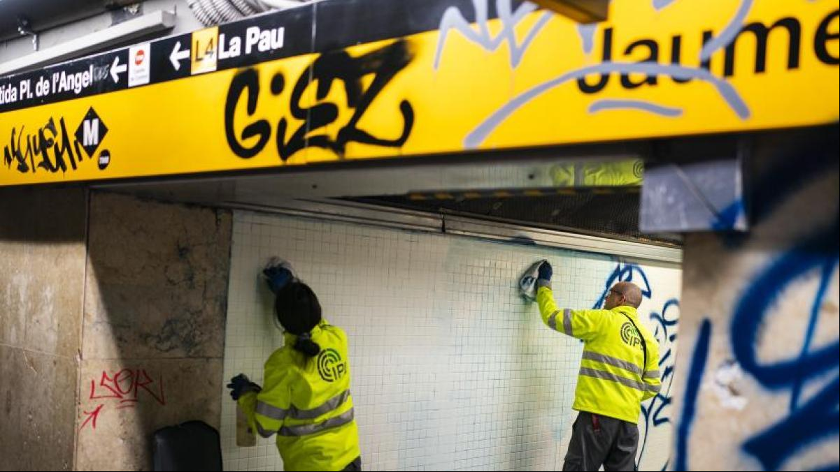 El asalto al metro de Barcelona de la madrugada del domingo fue una fiesta de cumpleaños