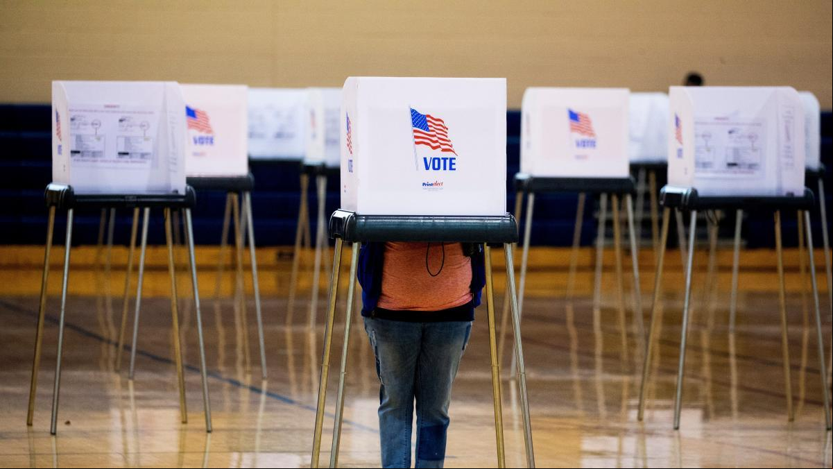 Irán, Rusia y China lanzan a sus hackers a manipular las elecciones americanas