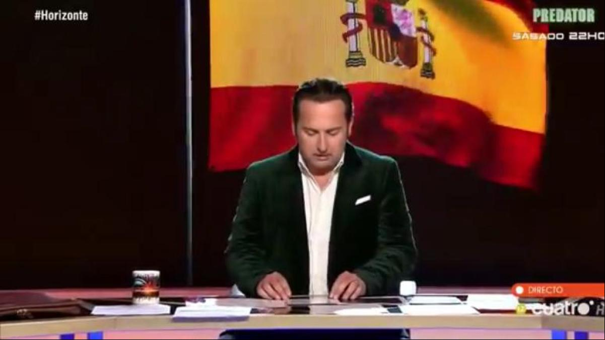 Iker Jiménez arranca su programa Horizonte con minuto de silencio por los guardias muertos en Barbate