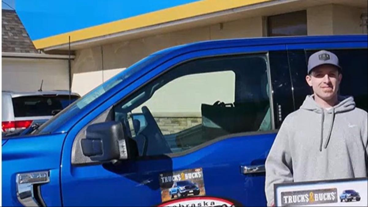 Encontró un importante premio en la guantera de su coche: “Seguí mi instinto”