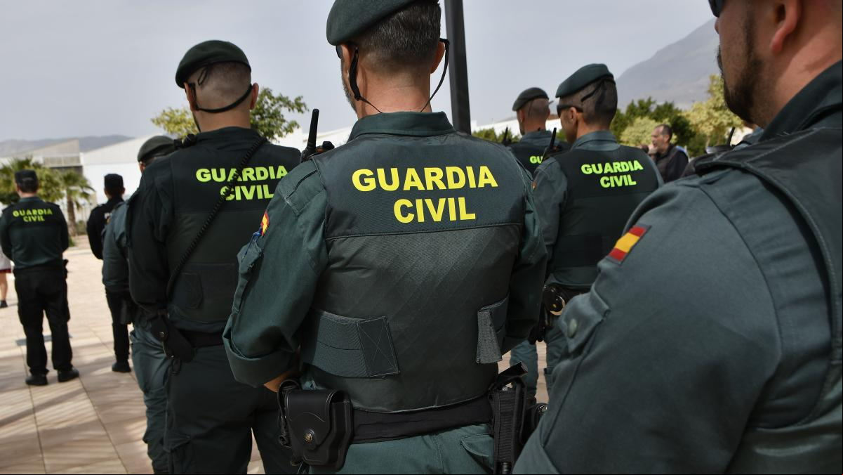 La Guardia Civil detiene al presunto asesino de la turista de Singapur buscada en Alicante La Guardia Civil detiene al presunto asesino de la turista de Singapur buscada en Alicante