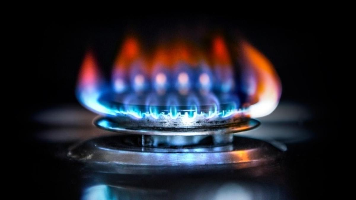 Dos hombres intoxicados en un incendio por una sartén al fuego en una vivienda de Zamora