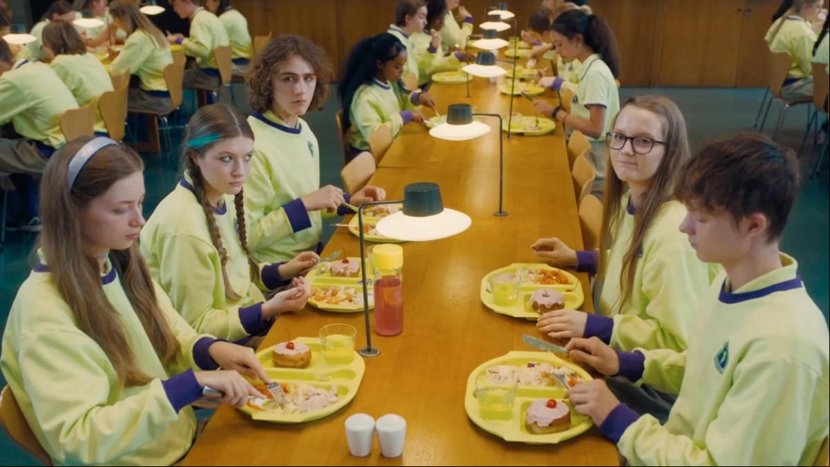 Club Zero, la inquietante película contra las fake news que te hará reflexionar sobre tu alimentación