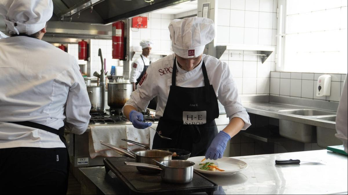 La Escuela de Turismo de Sant Pol de Mar, la mejor de España y la 14 en el ranking mundial