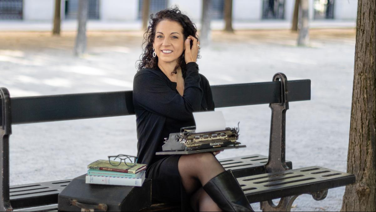 Kristen Ghodsee, etnógrafa y ensayista: “La gente que vive en ‘cohousing’ tiene niveles más altos de felicidad”