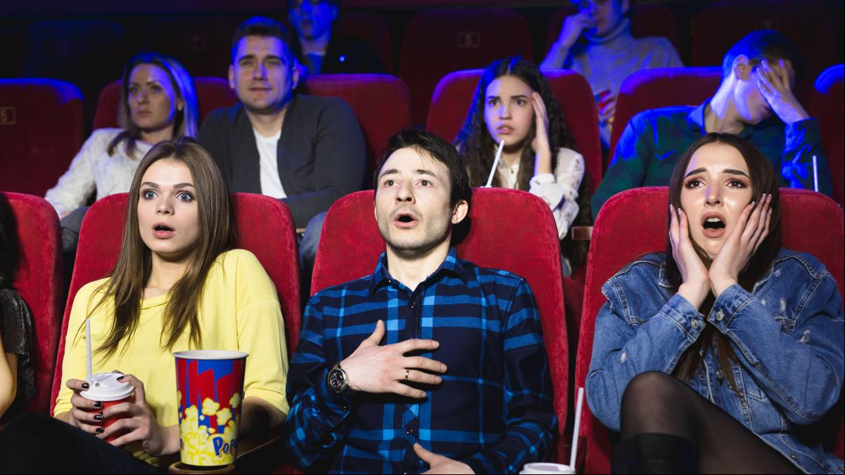 El cerebro de hombres y mujeres responde de forma diferente ante una película violenta