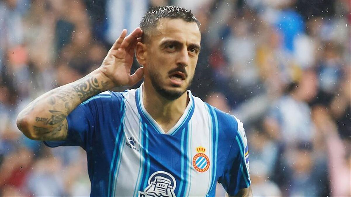 Un exjugador del Espanyol acusa a Joselu de haber chantajeado al club