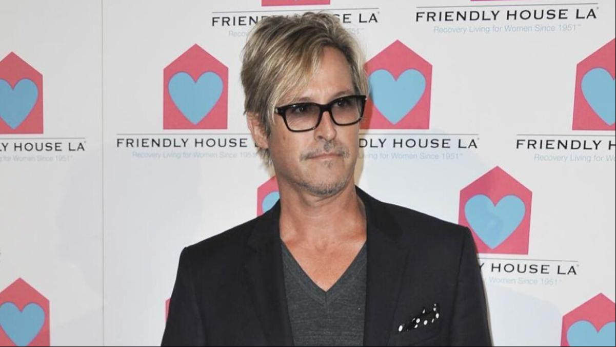 Muere el músico Charlie Colin por un resbalón en la ducha
