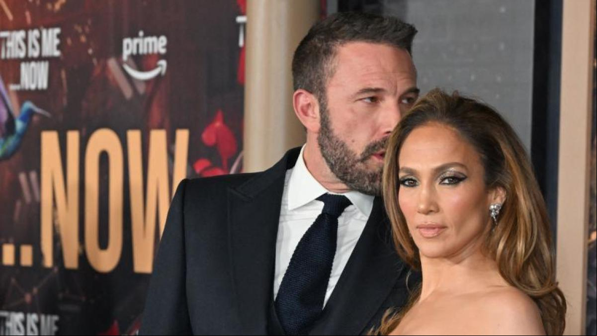 Jennifer Lopez y Ben Affleck juegan al despiste: ventas de divorcio y arrumacos a escondidas