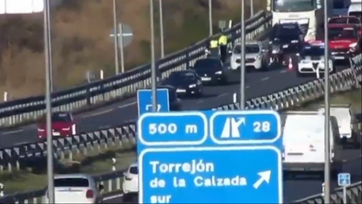 Un accidente en la A-42 provoca retenciones a la entrada a Madrid por Torrejón de la Calzada