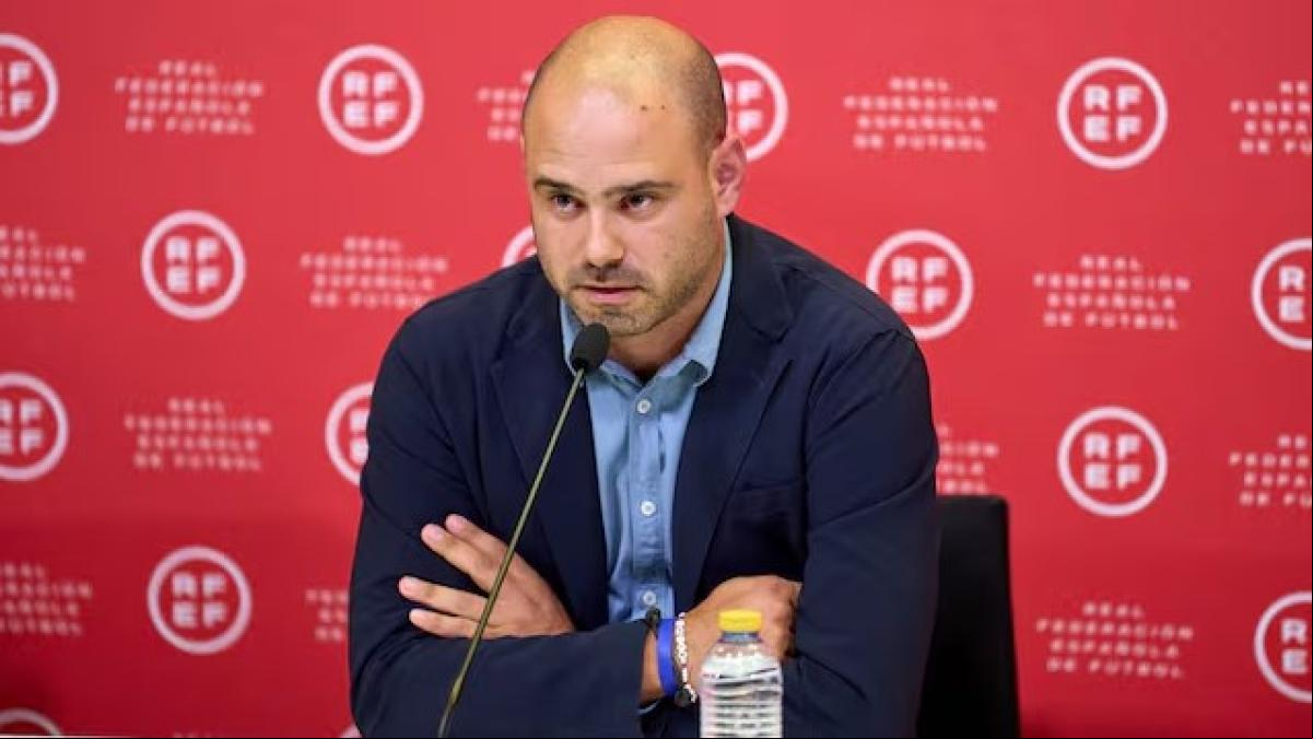 Markel Zubizarreta, director de fútbol de la selección femenina, se marcha de la RFEF