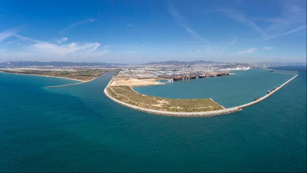 Licitadas las primeras obras del muelle Catalunya, el más al sur del puerto