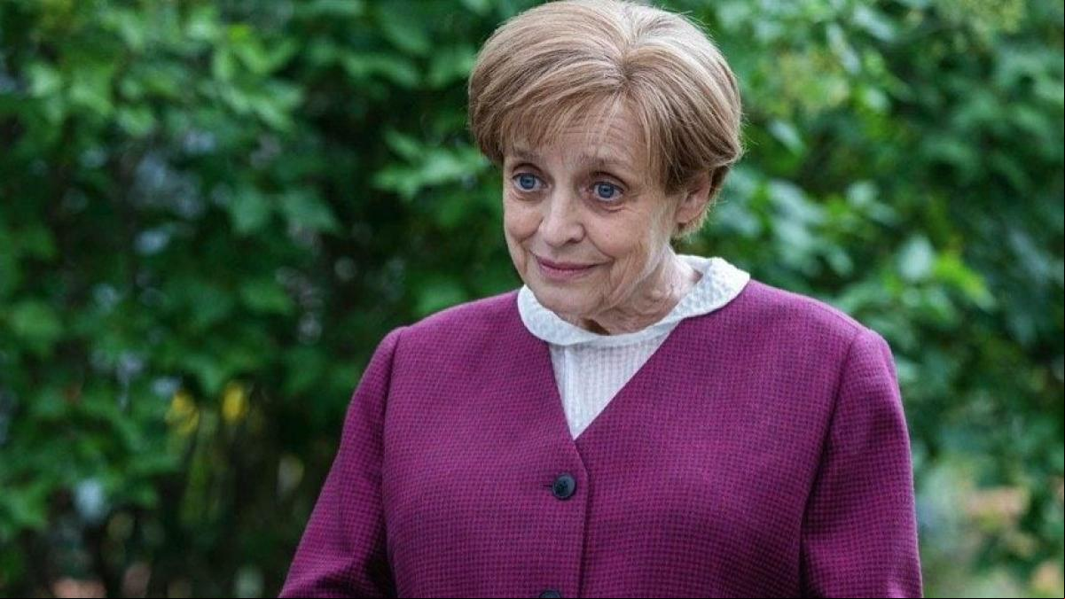 La absurda serie que se imagina a Angela Merkel como una detective de asesinatos