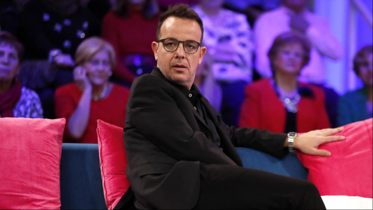 Santiago Segura da la última hora del estado de salud de Ángel Llàcer que sigue apartado de la televisión