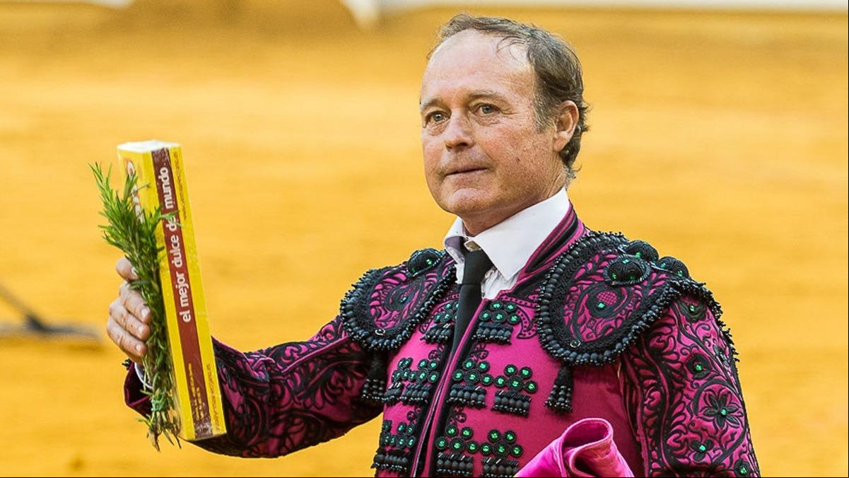 Pepe Luis Vázquez Silva, el maestro que toreaba poesía Pepe Luis Vázquez Silva, el maestro que toreaba poesía