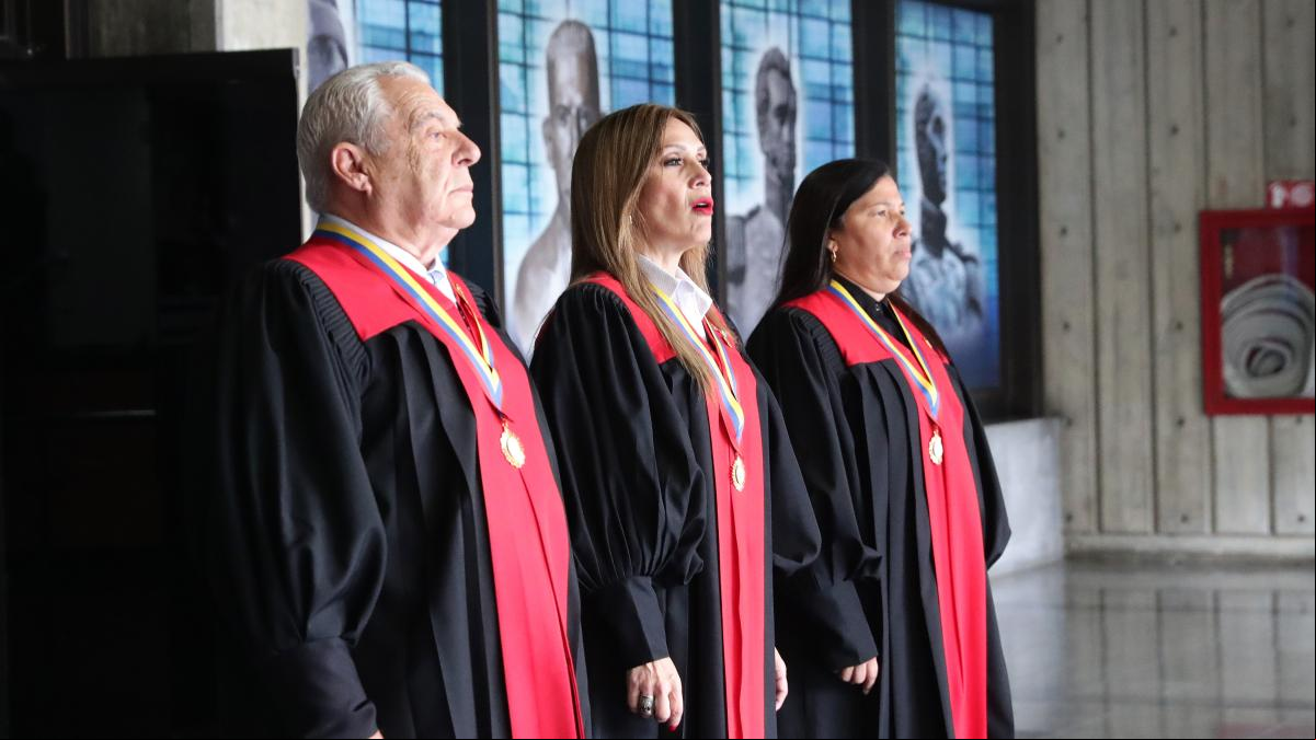 El chavismo pone en la mira a Machado y González apuntando a su detención