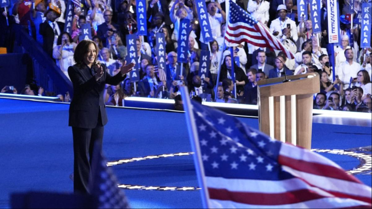 Harris acepta su nominación llamando al patriotismo y la libertad frente al egocentrismo de Trump