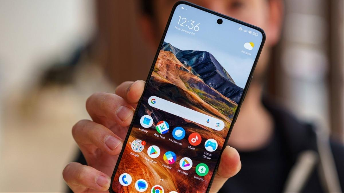 Te recomiendo estos 4 smartphone por unos 200 euros: Android 14, buenos diseños y gran rendimiento
