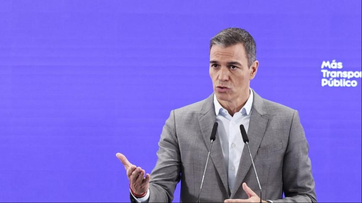 Sánchez anuncia 40 millones para impulsar el uso de la bicicleta: “No es un símbolo progre, sino una alternativa fantástica de movilidad”