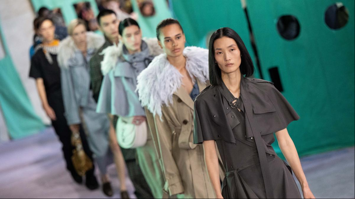 ¿Queda alguien joven en la Semana de la moda de Londres 40 años después?