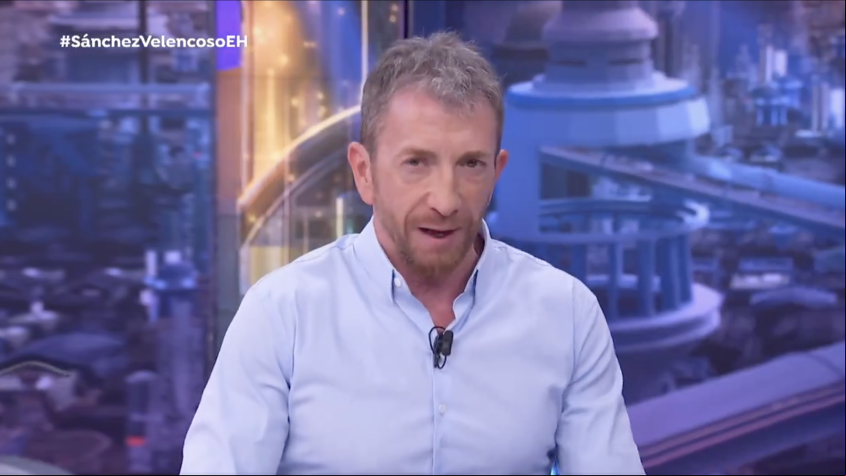 Pablo Motos se topa con un gran inconveniente tras su cambio de vestuario: “De repente me pongo la camisa y me falta el oxígeno”