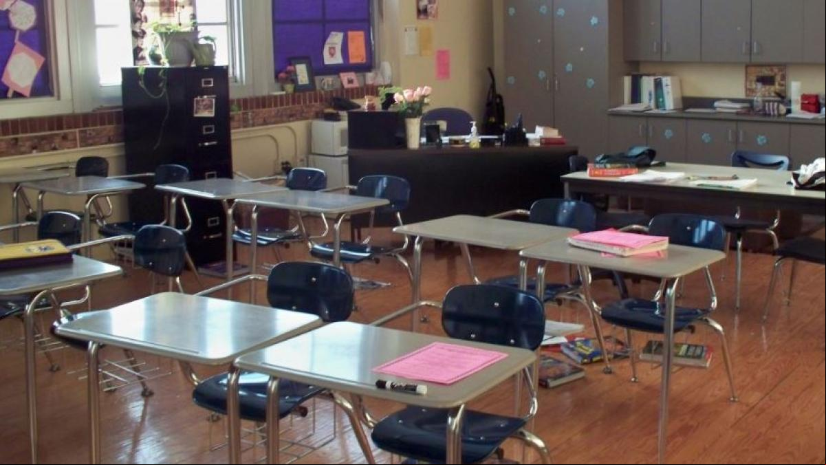 La lección de vida de un profesor a un niño de primaria tras un desprecio a la limpiadora del colegio