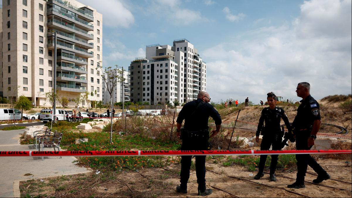 Al menos 16 heridos en Tel Aviv por un misil lanzado desde Yemen