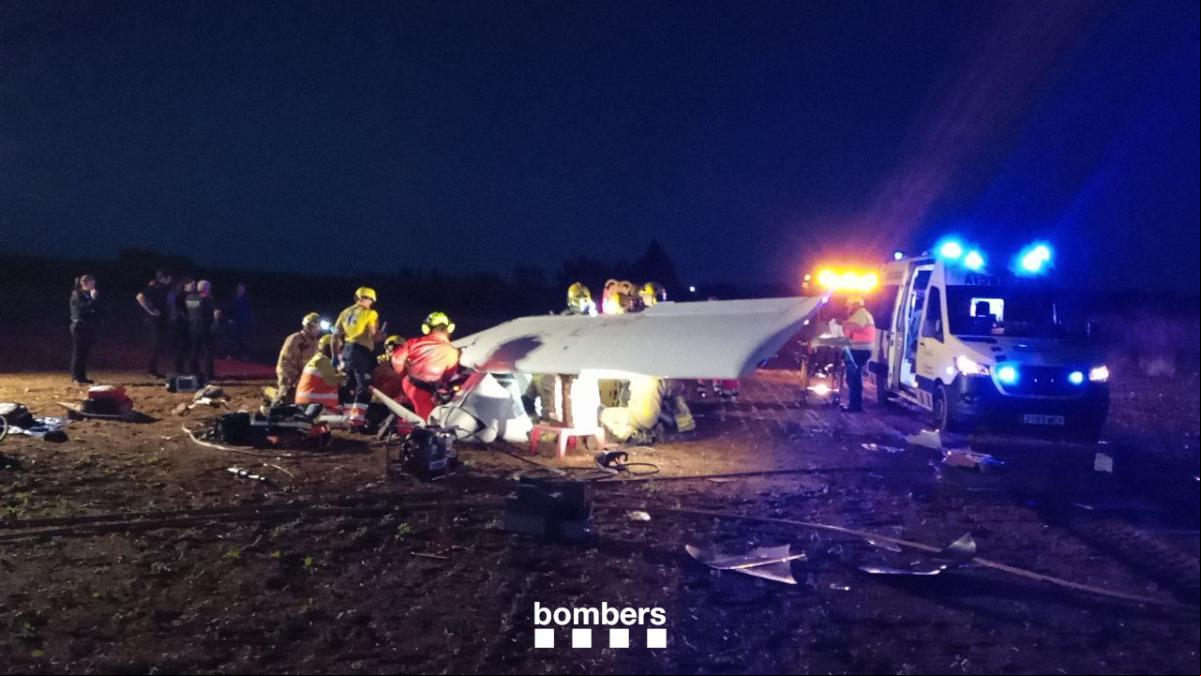 Un herido grave y otro menos grave por el accidente de una avioneta en Viladamat Un herido grave y otro menos grave por el accidente de una avioneta en Viladamat