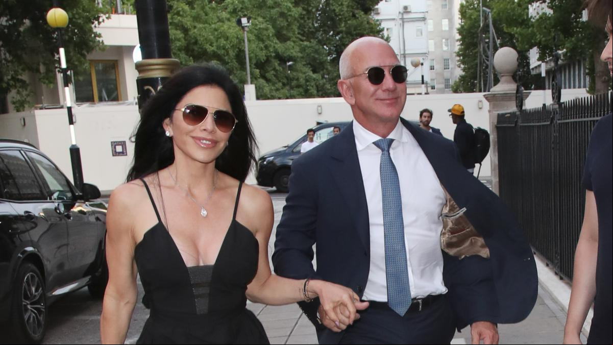 Jeff Bezos celebra su despedida de soltero en Madrid