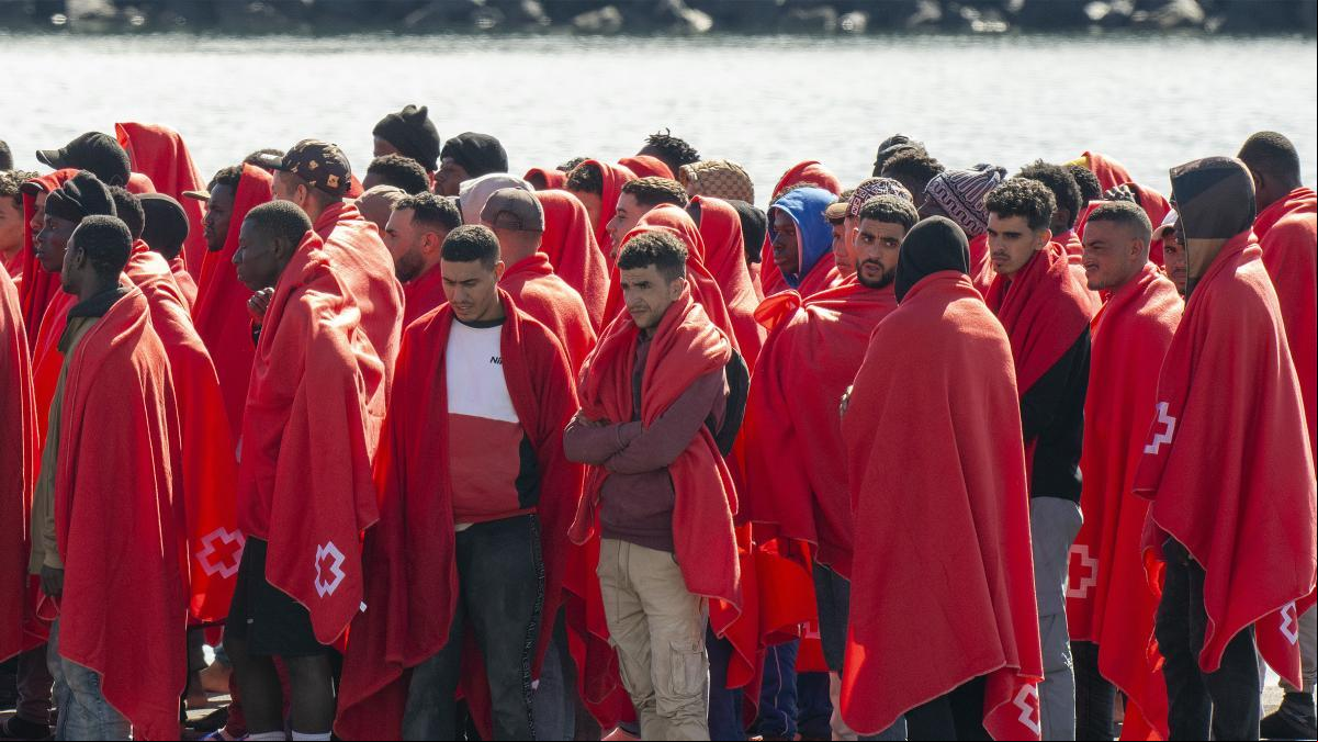 Más de 50 fallecidos y 1.800 rescatados en un fin de semana negro en Canarias