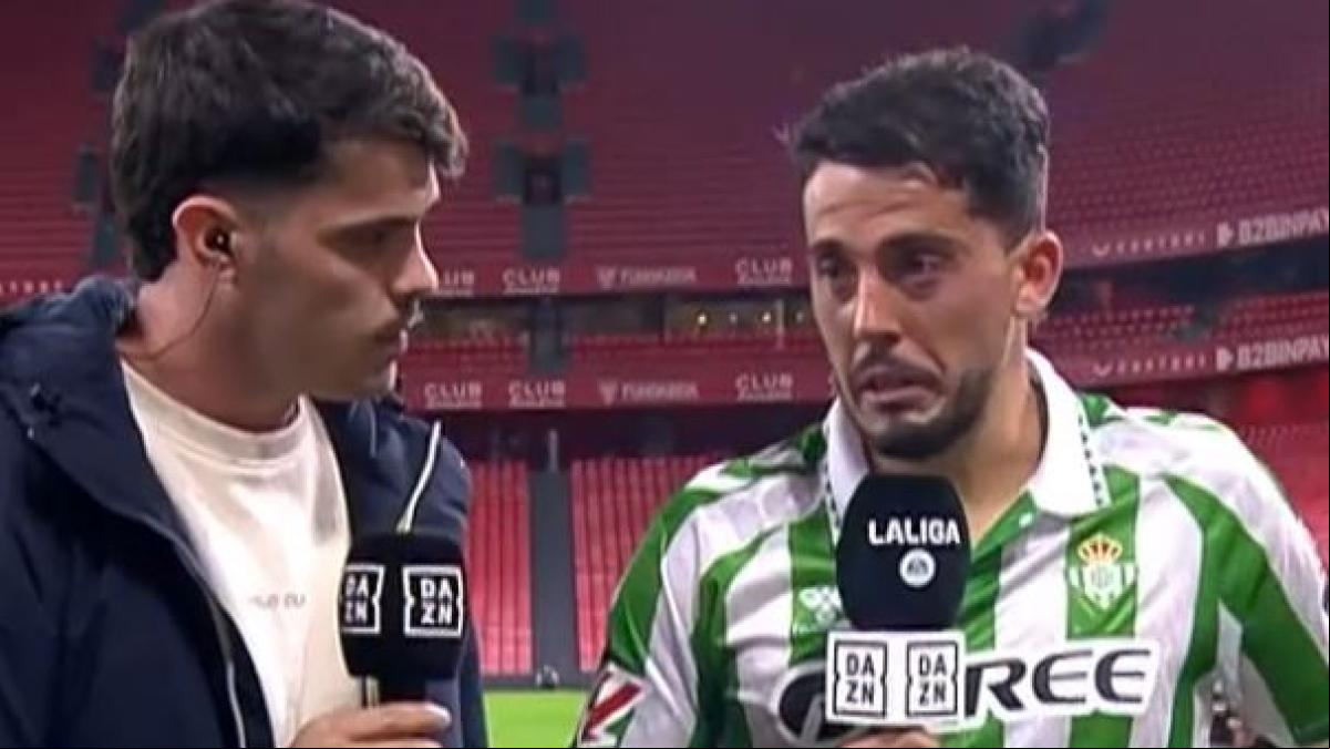 Las lágrimas de rabia y de dolor de Pablo Fornals tras el Athletic - Betis: “Hoy no era un día para el fútbol” Las lágrimas de rabia y de dolor de Pablo Fornals tras el Athletic - Betis: “Hoy no era un día para el fútbol”