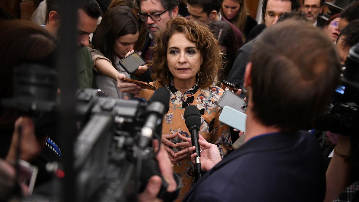 Generalitat, patronal y sindicatos exigen que Montero aborde la financiación valenciana