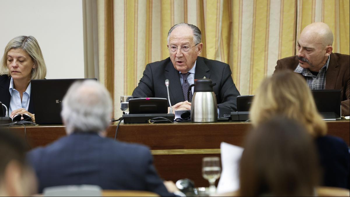 ERC y Junts piden nuevas comparecencias para la comisión de los atentados del 17-A