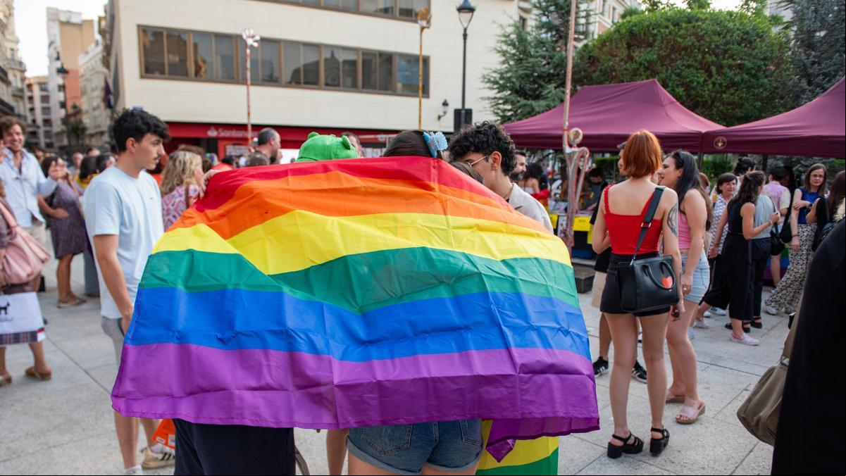 Almeida afirma que Cibeles no pondrá la bandera LGTBI para la fiesta del Orgullo