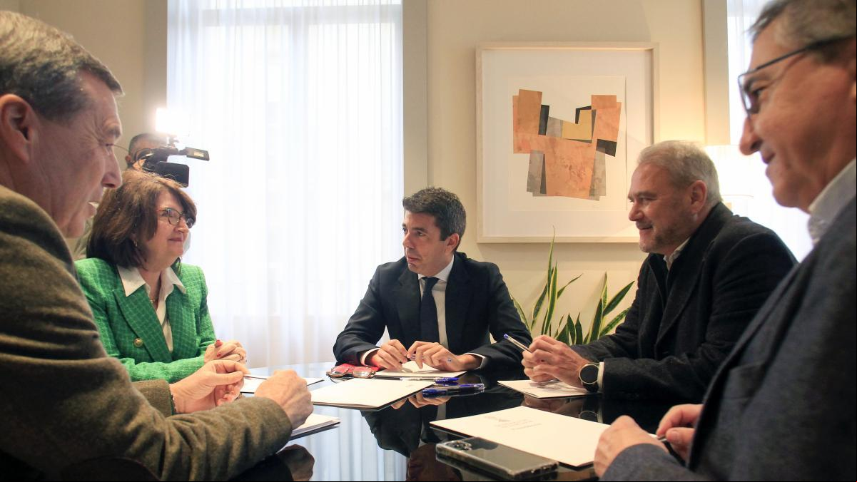 Todos los hospitales públicos valencianos serán universitarios para crear más plazas de Medicina