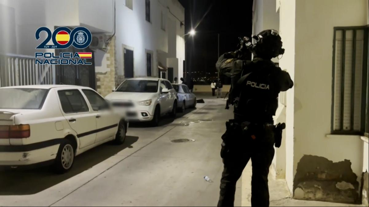 Detenido en Melilla a un yihadista que utilizaba vídeos muy violentos para adoctrinar
