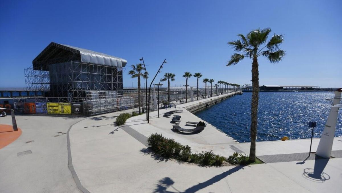 El puerto de Alicante extiende a todo el año el programa de ocio y conciertos en el muelle 12