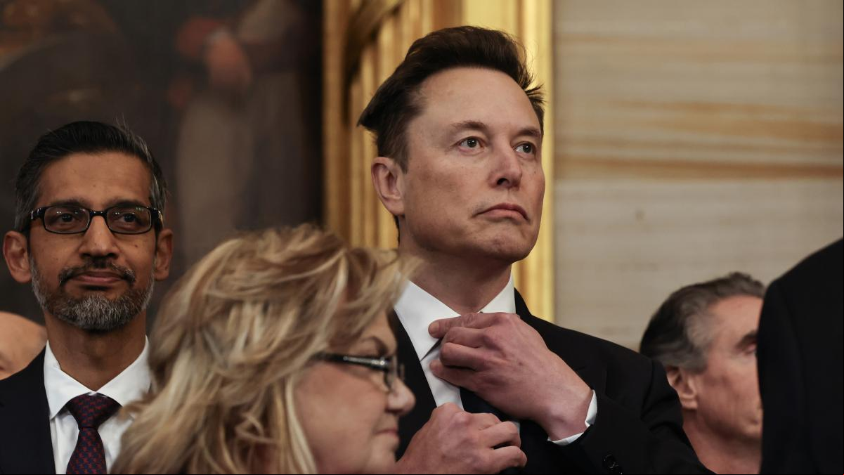 Trump y Musk desmantelan la agencia de ayuda exterior y la fusionan con el departamento de Estado