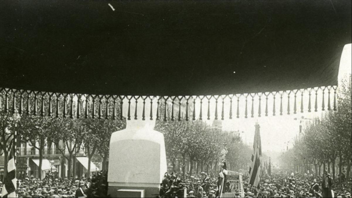 Inauguración del busto del presidente Pi i Margall