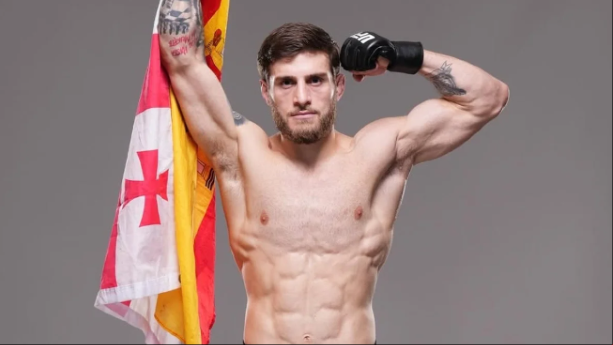 Aleksandre Topuria, preparado para su debut en la UFC