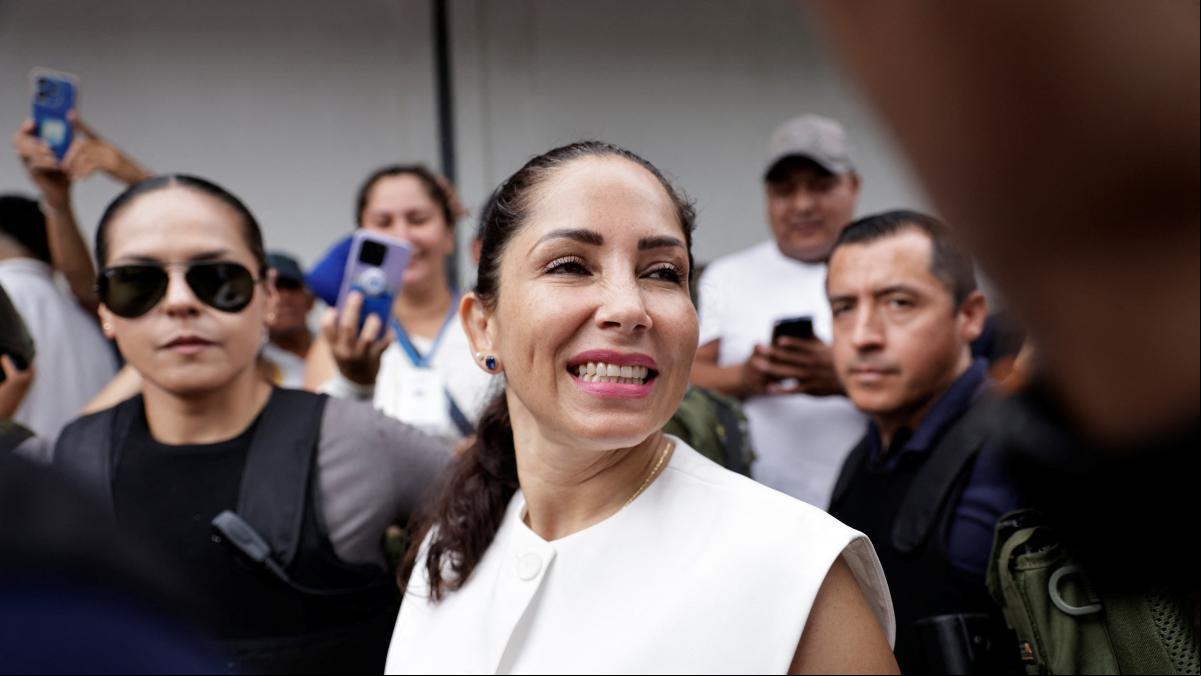 Ecuador elige entre el presidente Noboa y la alternativa socialista de Luisa González