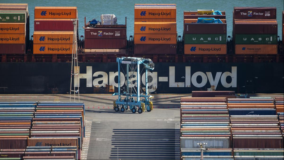 Crecen un 30% las exportaciones en el Port de Barcelona por los aranceles de Trump Crecen un 30% las exportaciones en el Port de Barcelona por los aranceles de Trump