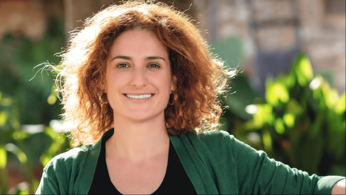 Dra. Nazareth Castellanos, investigadora científica: “Para mí una de las confusiones que genera más frustración es el confundir relajación con meditación. No entres directo a la práctica sin antes calmar el ritmo mental que traes del día”